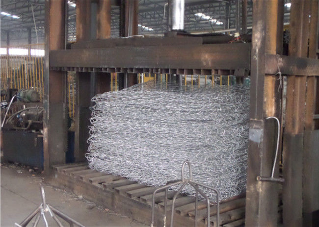 2x1x0.5m 2x1x1m ντυμένη PVC Gabion καλωδίων αντίσταση σκουριάς κλουβιών πλέγματος πέτρινη 0
